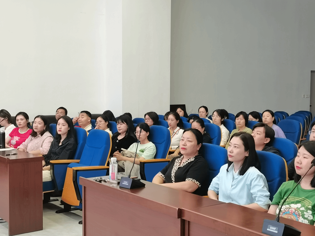 强化教学管理，聚焦教育质量——公共课部（马克思主义学院）召开学院工作会议